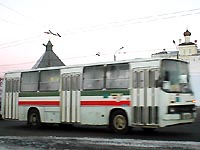 маршрут 7, пл.Ярмарочная, 12.2002 (в цветах татарстанского флага)