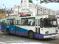 ЗИУ-682В из депо №1 - бело-синие