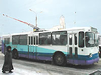 ЗИУ-682В из депо №1 - бело-голубые