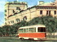 в начале 60-х гг несколько лет испытывались трамваи ленинградского производства ЛМ-57