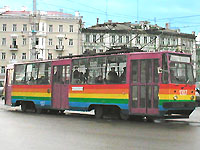 ЛМ-93 из депо №1 - в цветах радуги