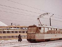 в начале 80-х гг несколько лет испытывались 4 трамвая рижского производства РВЗ-7